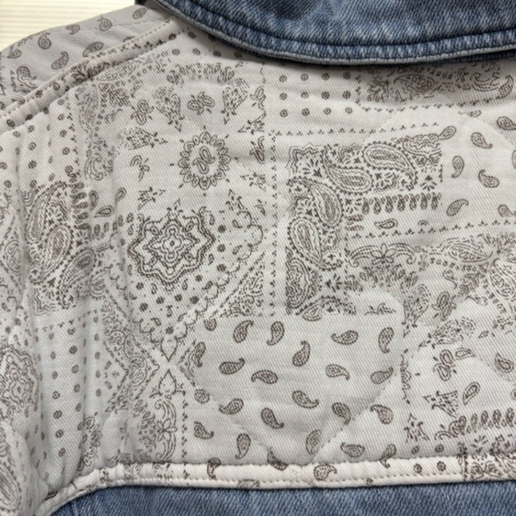 NWT Mable Quilted Paisley Print Contrast Denim Jacket Size M - Picture 3 of 4